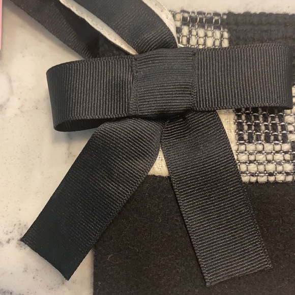 NWT Anna Street Studio Fabric Ribbon Wristlet - Picture 5 of 11